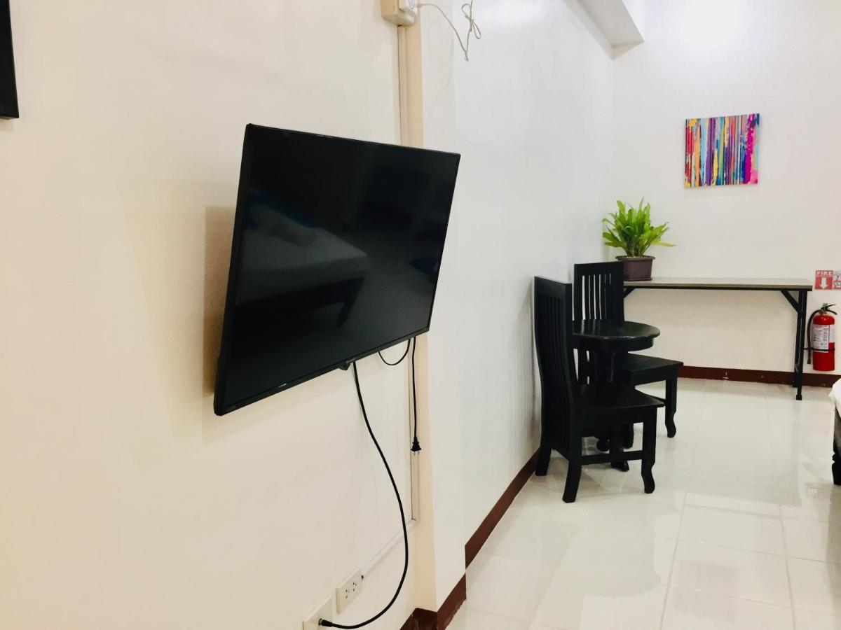 JPrime Apartelle Tuguegarao Esterno foto