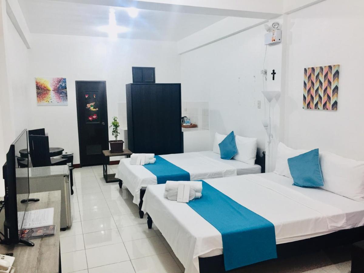 JPrime Apartelle Tuguegarao Esterno foto