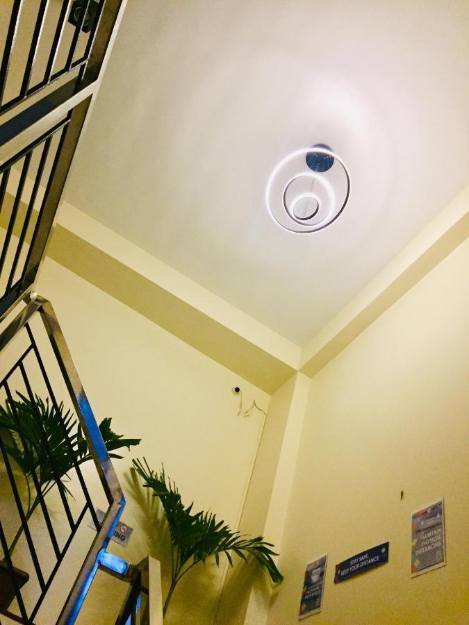 JPrime Apartelle Tuguegarao Esterno foto